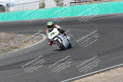 media/Apr-20-2025-AHRMA (Sun) [[393a79c373]]/Race/Group 11 early race/Turn 4b/